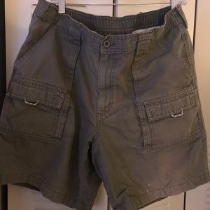 Men’s LL Bean Cargo Shorts 38 Reg
